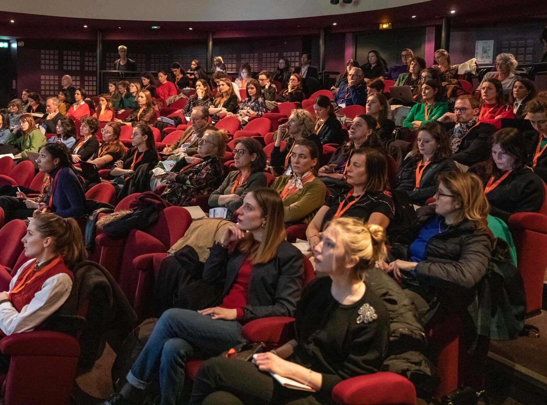 Plusieurs personnes participant à la conférence sur le fundraising dans le secteur de la Culture de l'AFF en 2023.